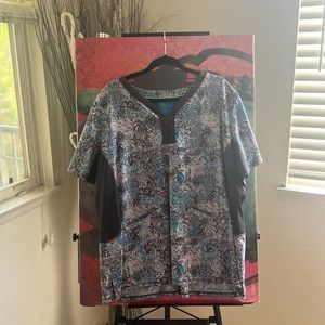 Plus size womens stub top